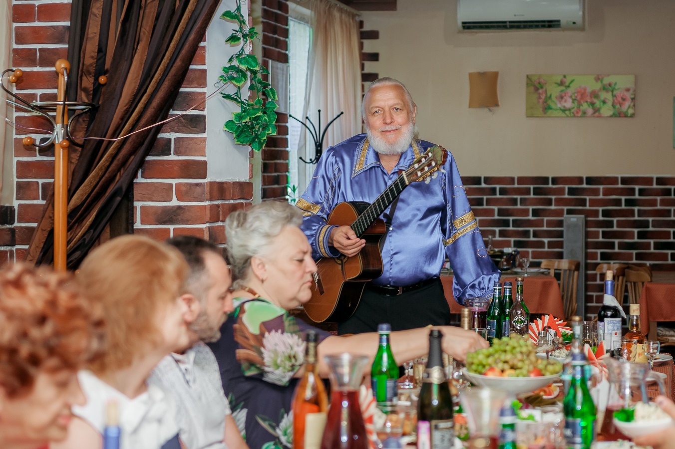 Сценарий юбилея женщины 70 лет без тамады